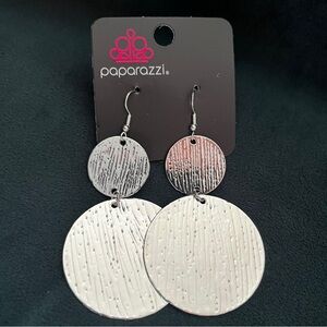 Fish hook earring. Silver/textured discs.